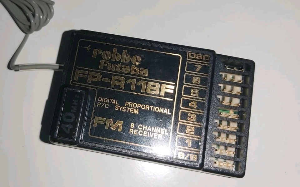 Robbe Futaba Empfänger Fp-r118 40 Mhz 8-Kanal nahezu neuwertig - Bild 1 von 3