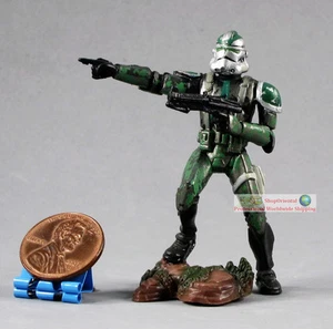 Hasbro Star Wars 1:32 Toy Soldier Figure ELITE CLONE TROOPER COMMANDER GREE S65 - Picture 1 of 1