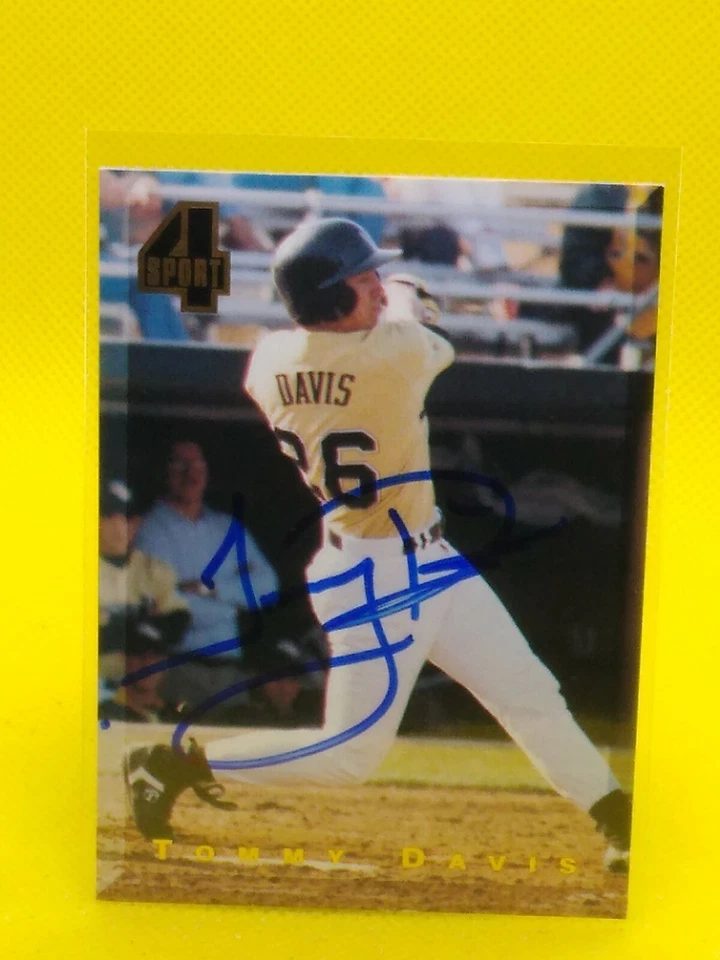 PERSONAL AUTOGRAPH Tommy Davis 1994 Classic 4 Sport #165 - Image 1 of 1