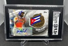 2020 Topps YORDAN ALVAREZ Global Game Medallion Rookie Autograph 1/10 SGC 9.5 10