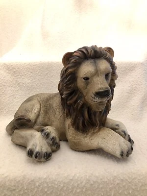 Vintage Fiberglass Lion Statue Kirkland’s Home - Image 1 of 4