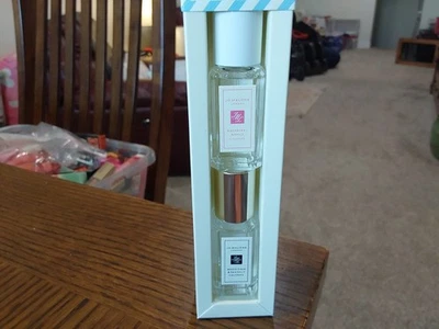 JO MALONE TRAVEL SIZE RASPBERRY RIPPLE & WOOD SAGE & SEA SALT GIFT BOX NEW! - Image 1 of 3