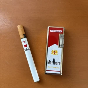 Feuerzeug Marlboro Feuerzeugsammlung Gasfeuerzeuge - Bild 1 von 4