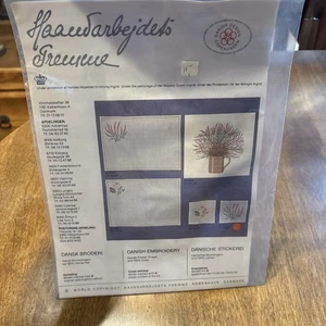 NEU Haandarbejdets Fremme Dänisches "HEATHER" DECKCHEN Kreuzstich Set - Bild 1 von 5
