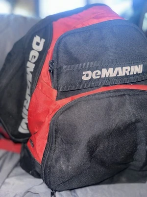 Mochila DeMarini Voodoo OG equipamento de jogador de beisebol softbol - Imagem 1 de 4