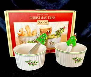 SPODE Weihnachtsbaum Tauchset - Artikel enthält 2 Ramekins und 2 Spreads - Bild 1 von 5