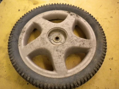 Murray Yardman MTD Yard Machines rueda trasera 14" 1/2" diámetro Foto 1 de 4