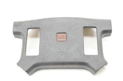 1987-1989 Nissan 300zx 2+2 Black Horn Cover  Foto 1 de 4