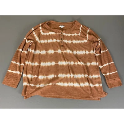 Camisa Henley Térmica Tejida Gofre SONOMA Para Mujer Plus 2X Marrón Blanco Tie Dye Foto 1 de 4