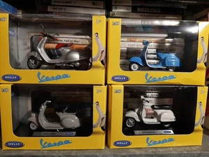 lotto vespa 1/18 Welly - Foto 1 di 11