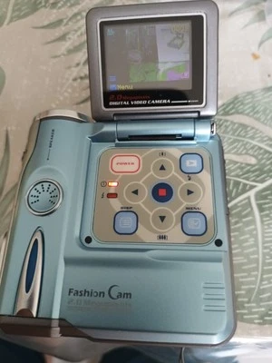 caméra vidéo numériquefonctionnement avec piles aa lr6 - Photo 1/4