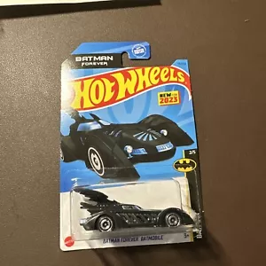 Hot Wheels (Batman) 2023 - "Batman Forever Batmobile" - Picture 1 of 3