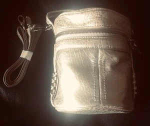 Mischa Barton NWT Gorgeous Cylinder Bag Pink Metallic Purple lining RR $65.00 - Picture 1 of 3