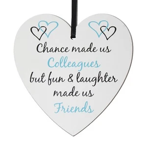 Chance made us Colleagues - Regalo amigo - 9cm pintado a mano pequeño corazón de madera - Imagen 1 de 1