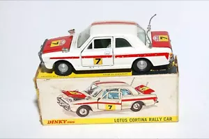 Auto da rally Dinky 205 Lotus Cortina, ottime condizioni in scatola originale - Foto 1 di 10