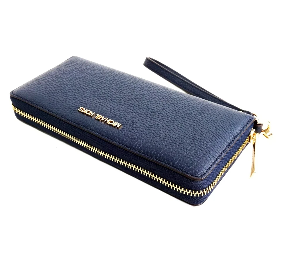 Michael Kors Jet Set Travel CONTINENTAL Wristlet Wallet in Navy 35T7GTVE7L