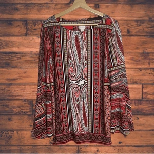 Blusa Chico's Roja Paisley Manga Campana Talla 2/Grande - Imagen 1 de 6