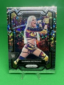 Karmen Petrovic 2024 Panini Prizm WWE #107 RC Undercard - Foto 1 di 2