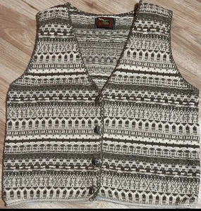Vintage Alps Women’s Size Medium Fair Isle Nordic Sweater Vest Buttons - Picture 1 of 9