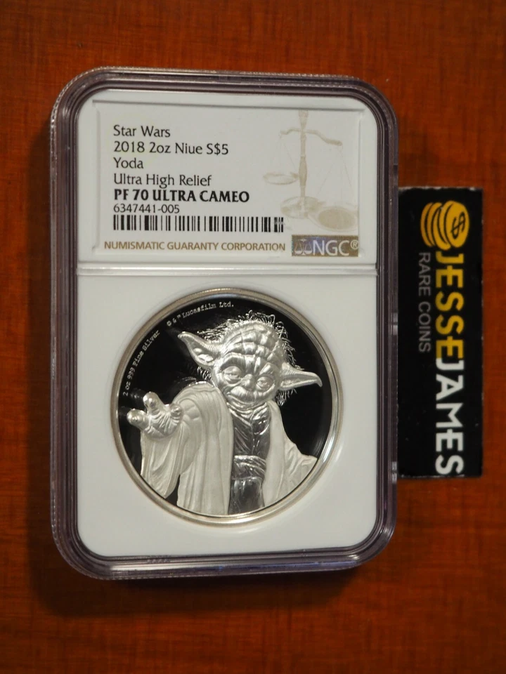 2018 $5 NIUE PROOF SILVER YODA STAR WARS NGC PF70 ULTRA CAMEO HR 2 OZ - Imagem 1 de 2