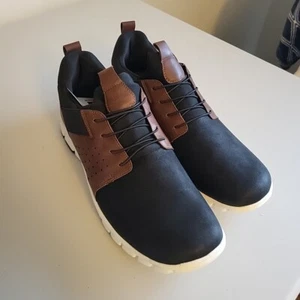NIB Deer Stags Men's Size US 13 Casual Shoes Betts Lace Up Sneakers Black Brown - Picture 1 of 8