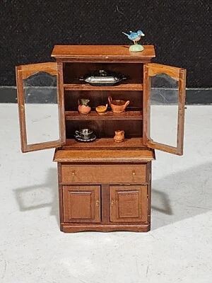 Mueble miniatura para casa de muñecas SHACKMAN Japón armario contenido madera Foto 1 de 4