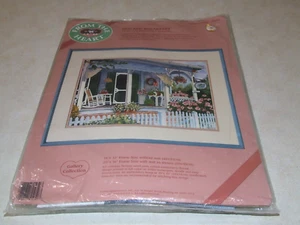 Dimensions From the Heart Gallery Crewel - Bed and Breakfast - New - Picture 1 of 3