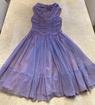 Lovely 1950s Vtg Lavender Purple Chiffon Mid-Length Party Prom Cocktail Dress - Image 1 of 4