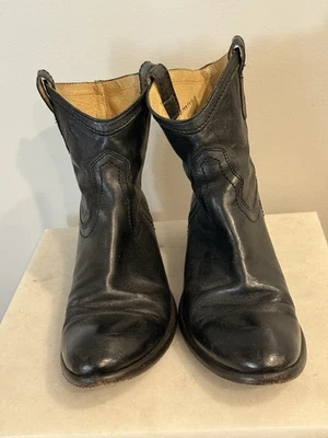 Bota de motociclista vaquera occidental de media pantorrilla de cuero negra Frye para mujer talla 7,5 Foto 1 de 4