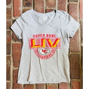 Kansas City Chiefs Super Bowl LIV NFL Fútbol Campeón Mujeres Cuello en V Camiseta M Gris - Imagen 1 de 6