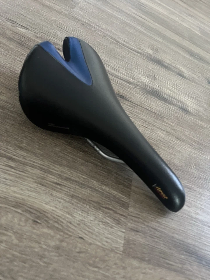 Vitesse Racing Bike Seat Streamlined blue - Image 1 of 1