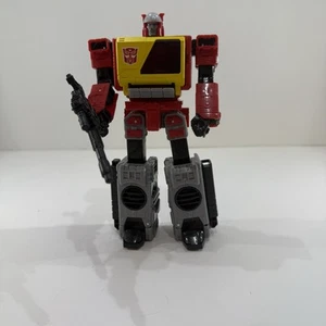 Transformers WFC Kingdom Legacy Voyager Blaster Incomplete- No Eject - Picture 1 of 8
