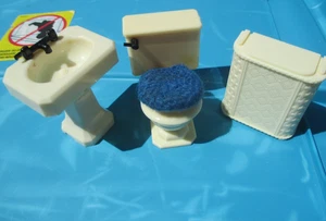 Renwal Jolly Twins 1946 Dollhouse Plastic Bathroom Rare - Picture 1 of 22
