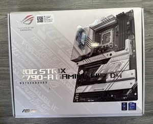 Carte mère ASUS ROG Strix Z790-A Gaming WiFi D4 LGA 1700 ATX Intel - Photo 1/3