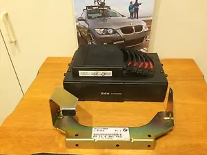 BMW CD CHANGER PLAYER BRACKET 6 DISC MAGAZINE 1996-2003 E39 525 528 530 540 M5 - Bild 1 von 5