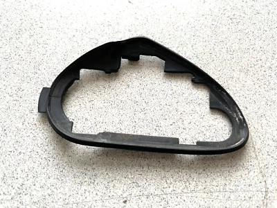 MERCEDES-BENZ CLS500 C219 2004-2010 ~ MANIJA PUERTA TRASERA DERECHA ALMOHADILLA TRASERA Foto 1 de 3