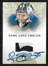 Riku Helenius 2008-09 ITG Between The Pipes Emblems Patch Autograph #GUE-12 /9