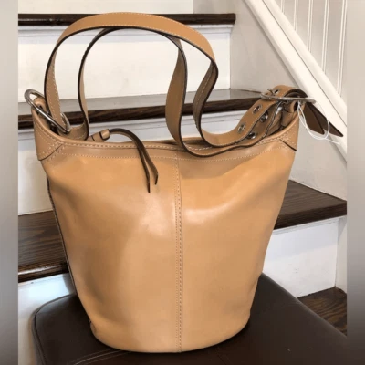 Bolso Bandolera Vintage COACH Hobo Cuero Tostado Neutro Cremallera Superior Foto 1 de 4