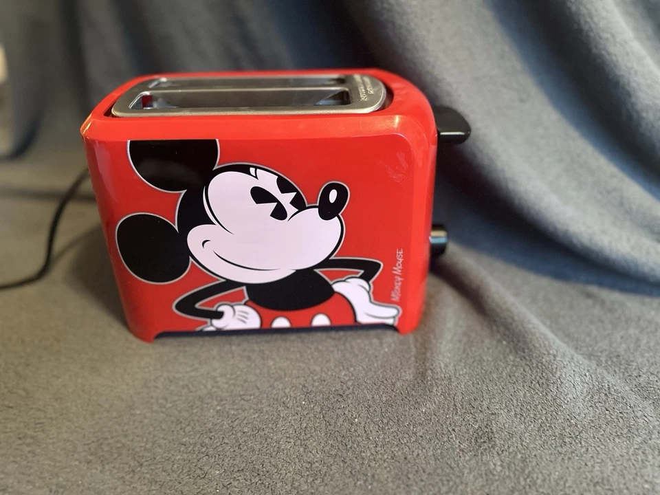 Tostadora de dos caras Mickey Mouse Foto 1 de 2