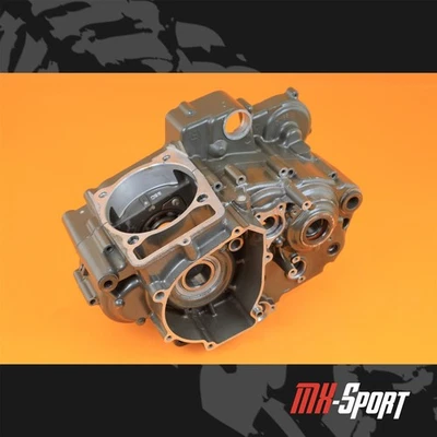 03-05 2004 TE250 TE 250 OEM Motor Motor Cárteres Manivela Izquierda Derecha Juego Foto 1 de 4