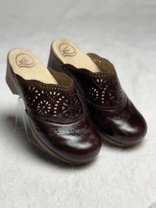 DANSKO Skylar Clog Mule Tooled Brown Leather Cutout Shoe Women US8/EU39 - Picture 1 of 13