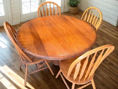 Solid Oak 48" Round Pedestal Dining Table w/ 18" Leaf & 4 Windsor Chairs - Image 1 of 3