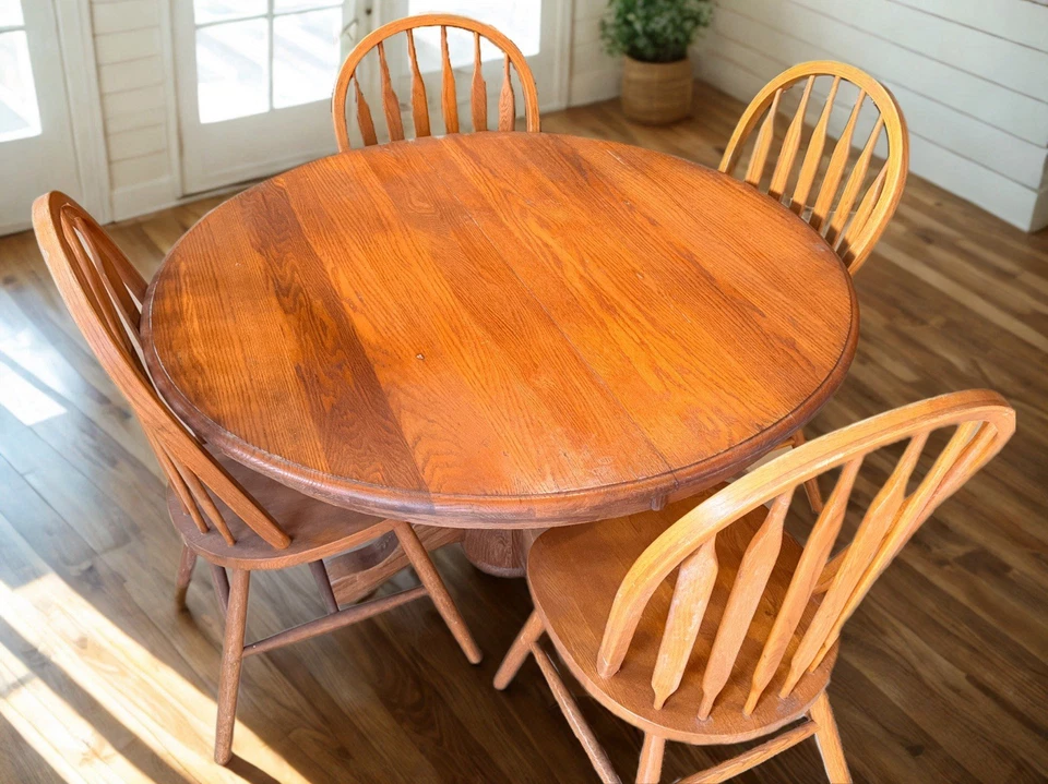 Solid Oak 48" Round Pedestal Dining Table w/ 18" Leaf & 4 Windsor Chairs - Image 1 of 3