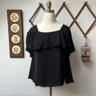 Blusa Feminina Leon Max Preta Seda Flowy Boho Top 6 Pequena - Imagem 1 de 4