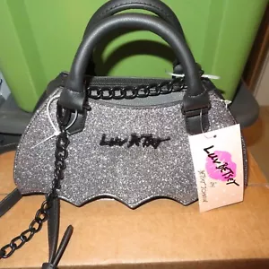Borsa a tracolla Luv Betsey Johnson pipistrello scintillante argento glitter Halloween vampiro - Foto 1 di 5