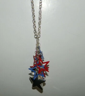 COLLAR ESTRELLA AZUL ROJO PLATA HOT TOPIC NUEVO CON ETIQUETAS* Nuevo   Foto 1 de 3