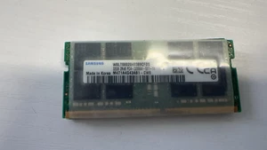M471A4G43AB1-CWE SAMSUNG 32GB 2RX8 PC4-3200AA - Zdjęcie 1 z 1