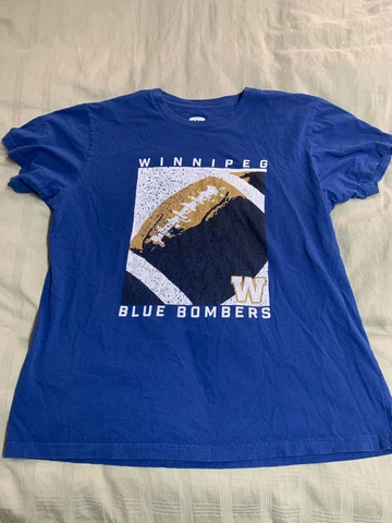 Winnipeg Blue Bombers t-shirt size: L, used good condition Cover