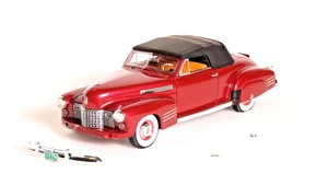 Kinsmart 1941 Cadillac Fleetwood 75 Touring Sedan Burgundy scale 1:48 INV# 3933 - Picture 1 of 6