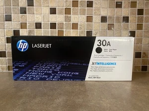 Cartouche de toner d'origine HP 30A noir CF230A LASERJET PRO M203, MFP M227 - Photo 1/6